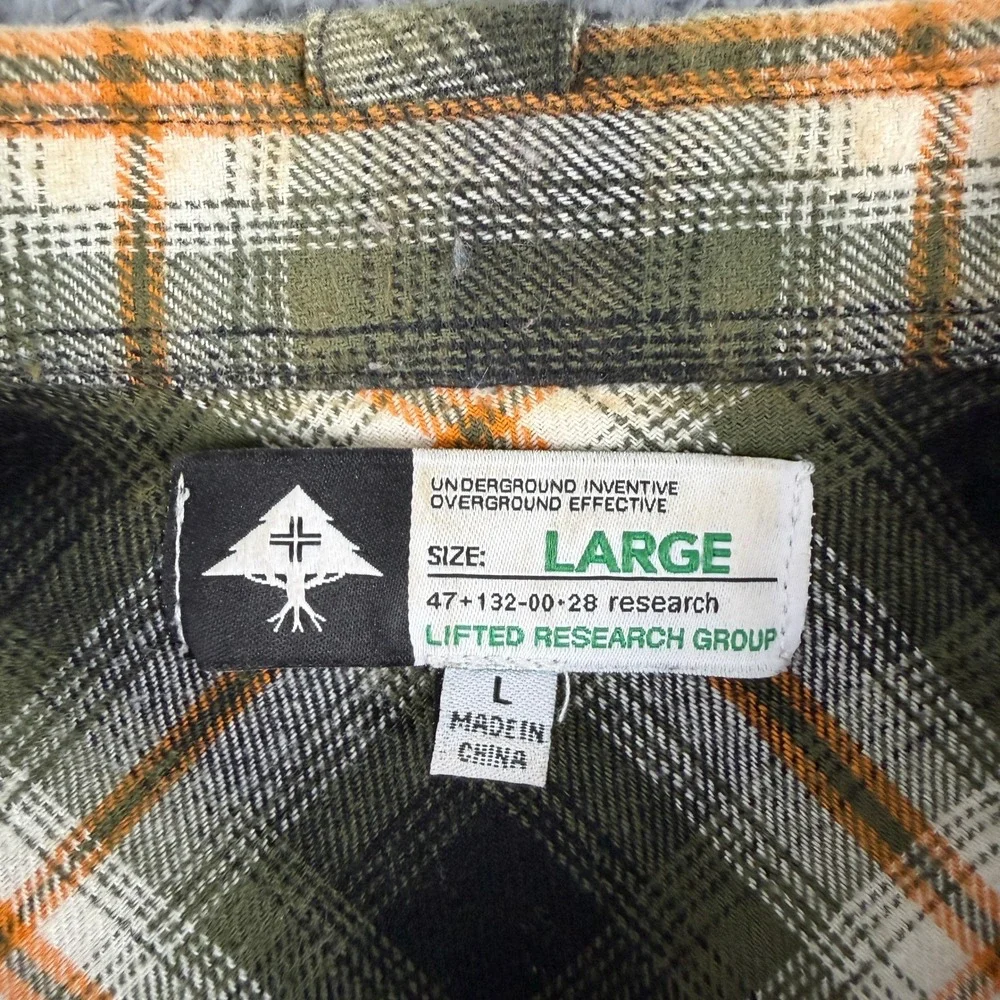 LRG‎ Lifted Research Group Shirt Mens L Green Plaid Flannel Buttoned Long Sleeve